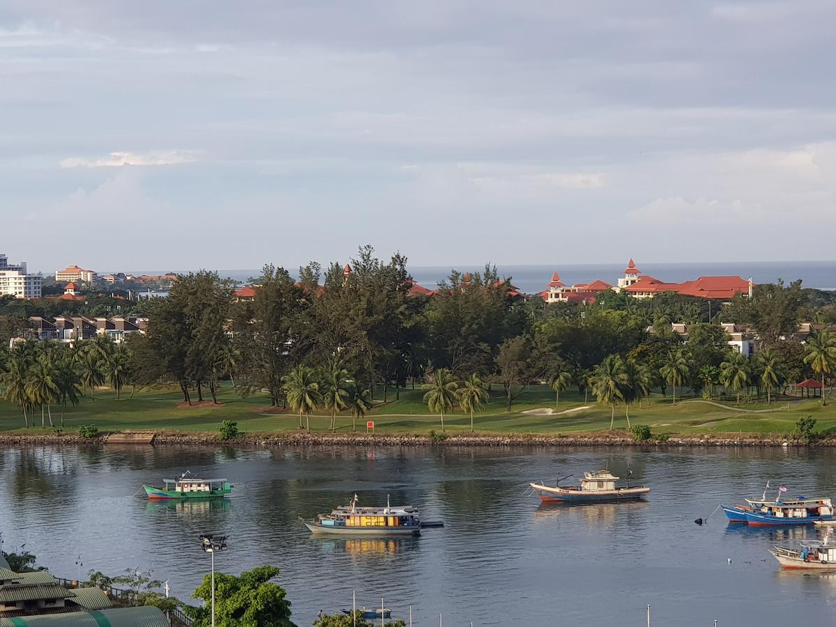 Marina Court Luxury Penthouse Aparthotel Kota Kinabalu Buitenkant foto