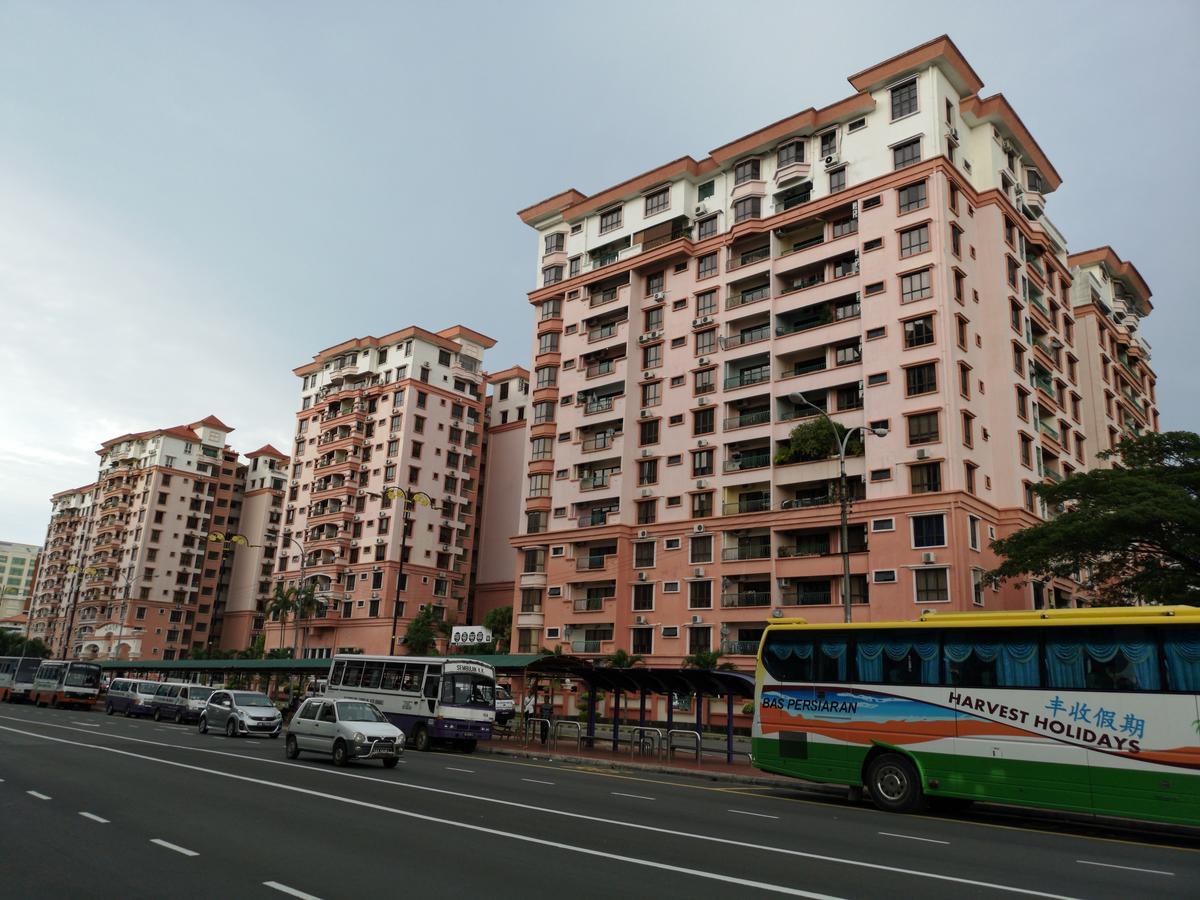 Marina Court Luxury Penthouse Aparthotel Kota Kinabalu Buitenkant foto