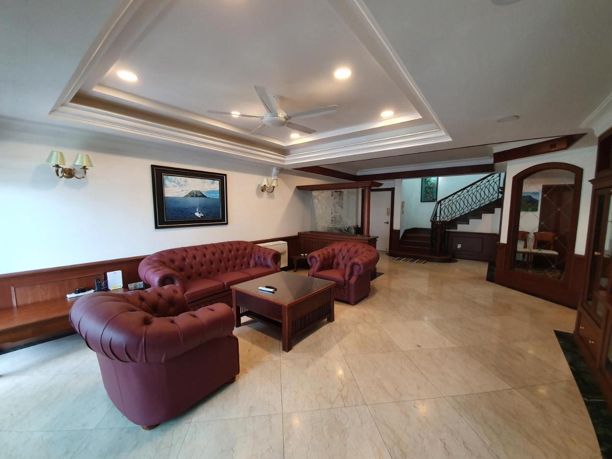 Marina Court Luxury Penthouse Aparthotel Kota Kinabalu Buitenkant foto